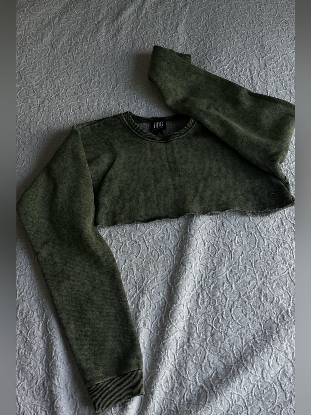 BDG Olive Cropped Crewneck Sweatshirt